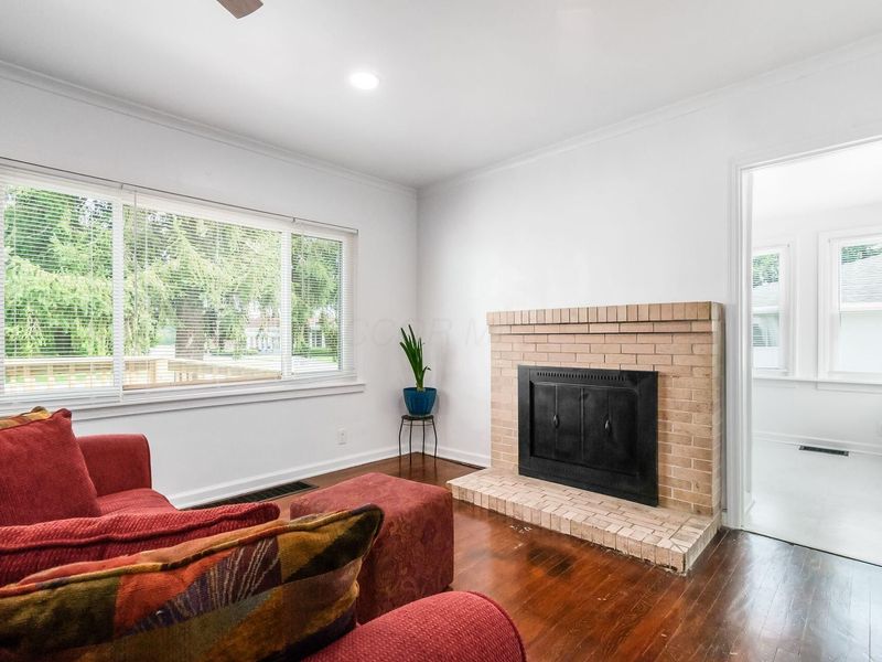 1101-1109 Barnett Road, Columbus, OH 43227 Photo 6