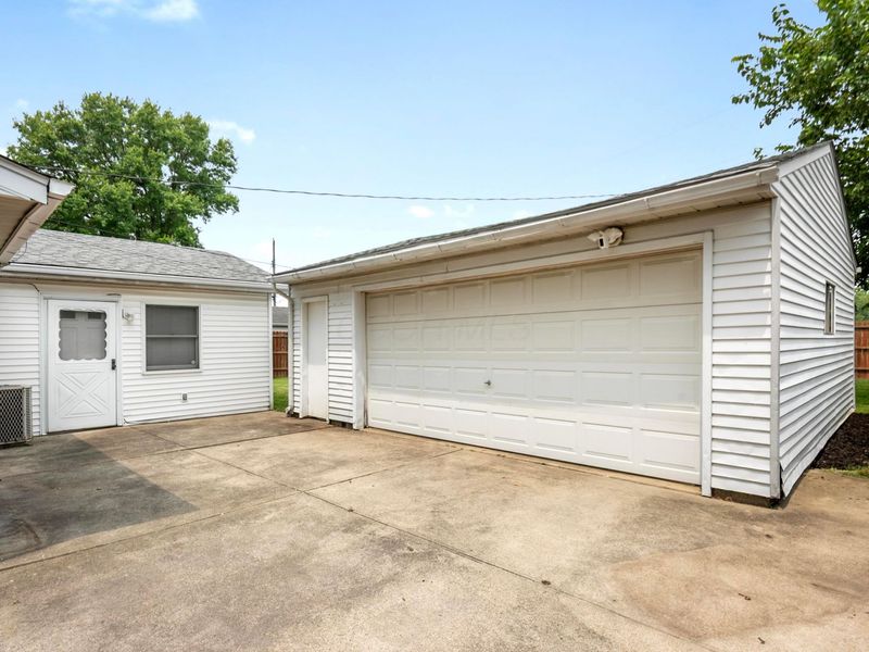 4004 Barthel Avenue, Columbus, OH 43227 Photo 22