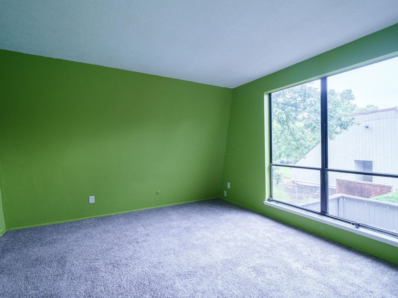 5475 Worthington Forest Place, Columbus, OH 43229 Photo 17