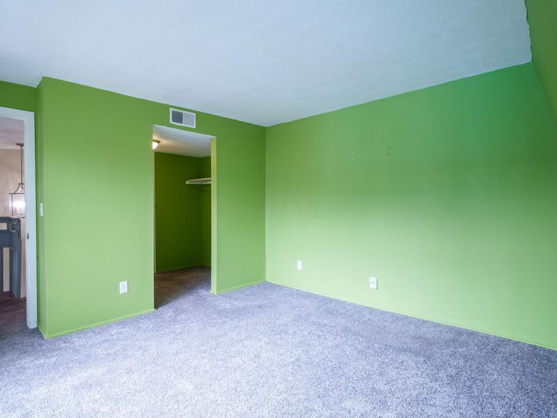 5475 Worthington Forest Place, Columbus, OH 43229 Photo 19