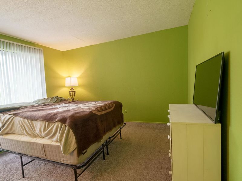 5475 Worthington Forest Place, Columbus, OH 43229 Photo 26