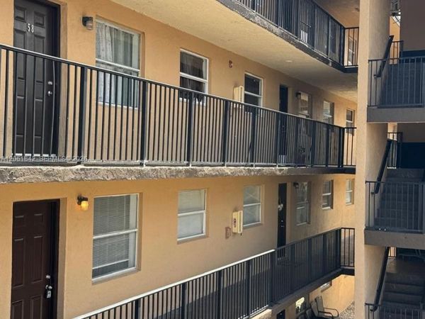 5441 W 24th Ave , Unit 36, Hialeah, FL 33016