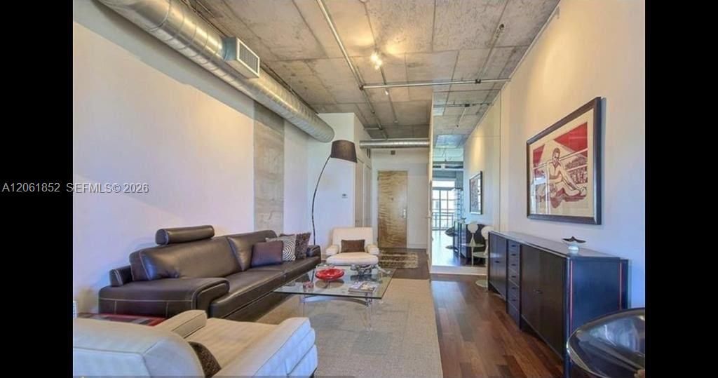 410 NW 1st Ave, Unit 303, Fort Lauderdale, FL 33301 Photo