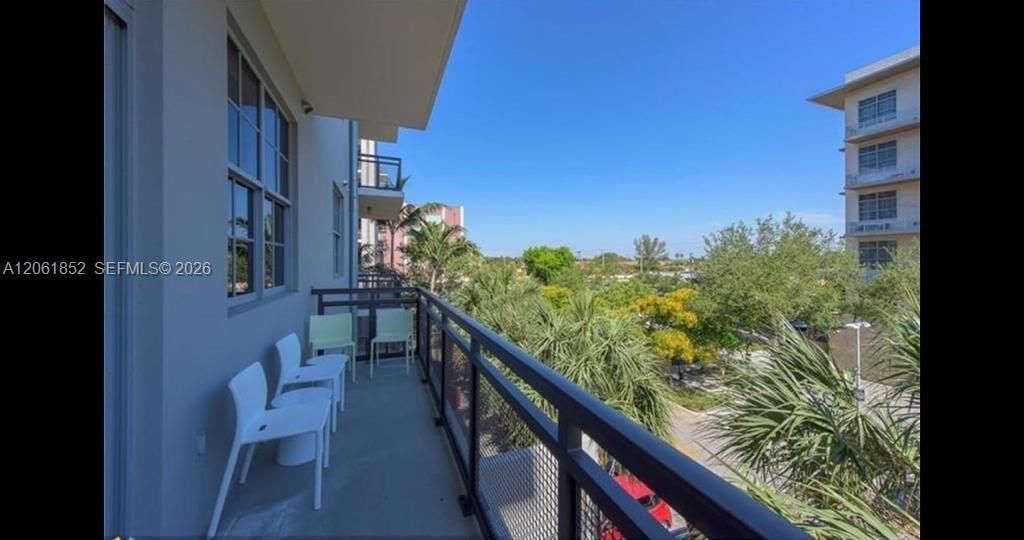 410 NW 1st Ave, Unit 303, Fort Lauderdale, FL 33301 Photo