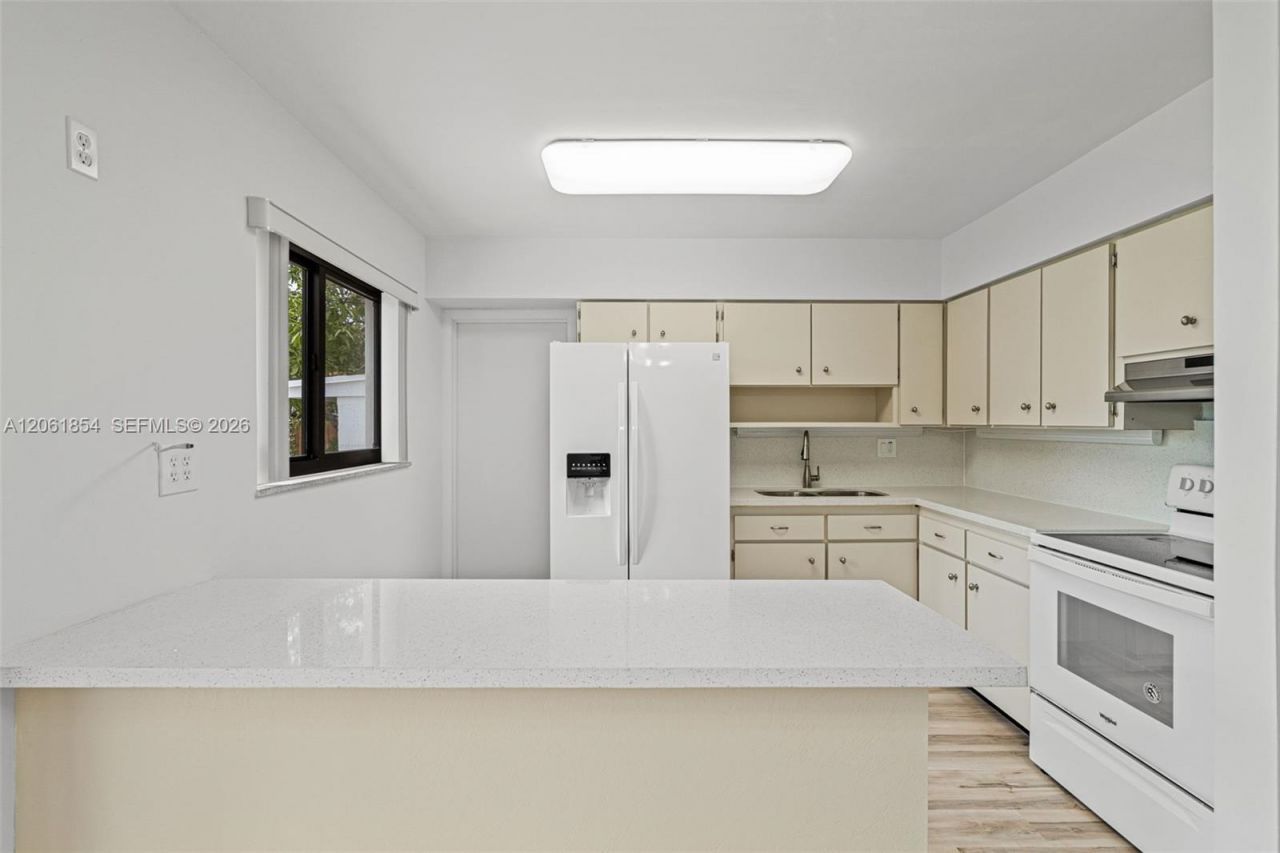 5110 SW 106th Ave, Unit N/A, Miami, FL 33165 Photo