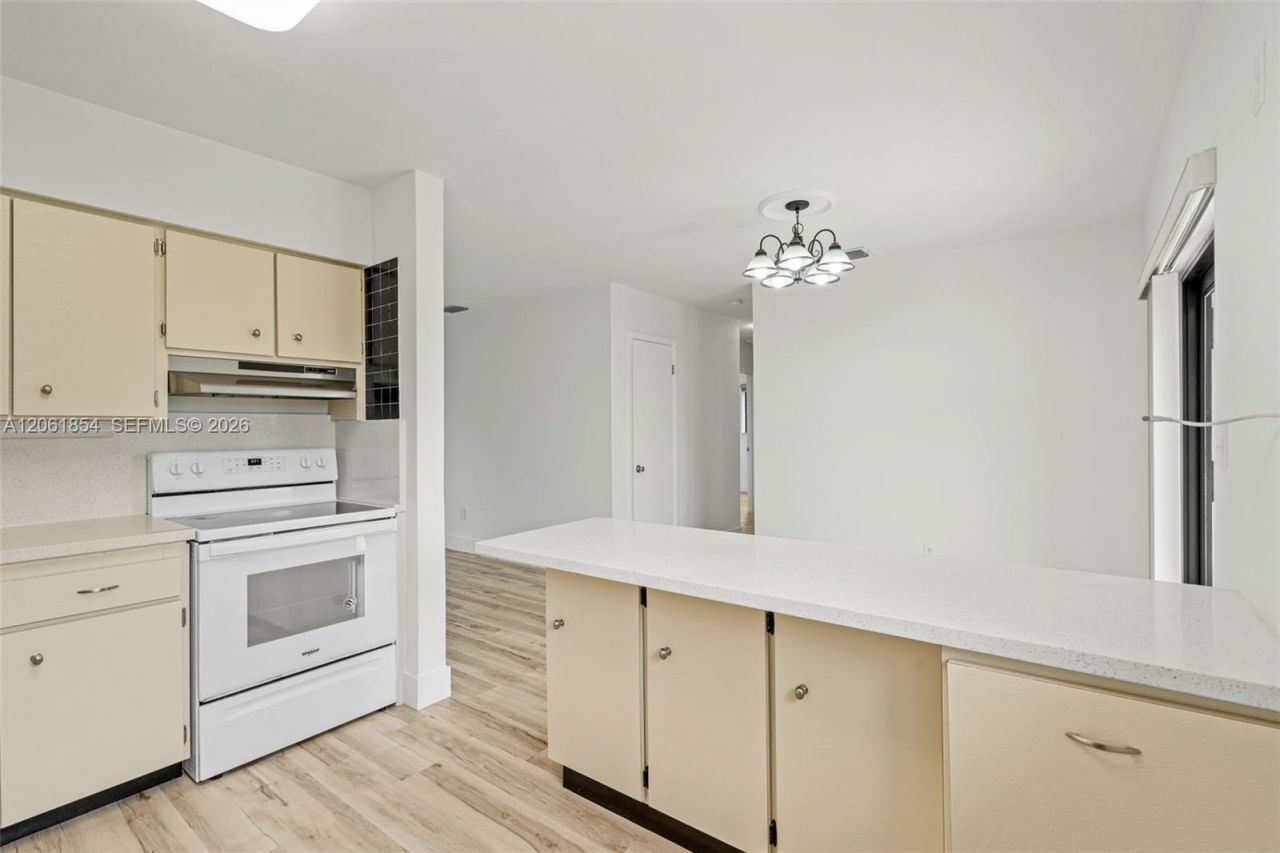 5110 SW 106th Ave, Unit N/A, Miami, FL 33165 Photo
