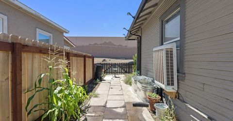 1558 A Street, Sparks, NV 89431 Photo