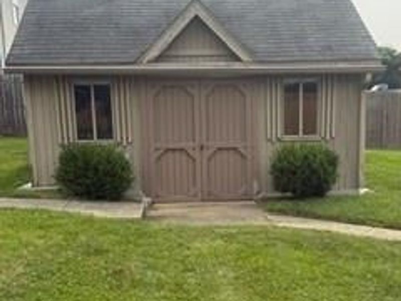 615 Holderman Place, New Lebanon, OH 45345 Photo 21