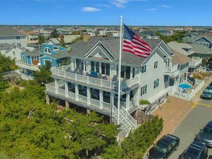 879 Oceanfront  Long Beach, NY 11561
