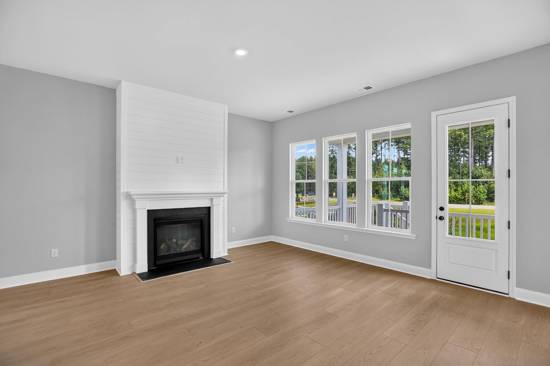 194 Sea Oats Street Photo 9