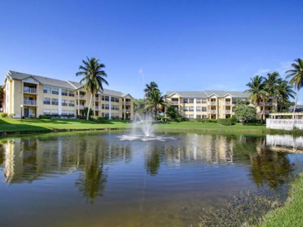 6283 La Costa Drive, Unit L, Boca Raton, FL 33433