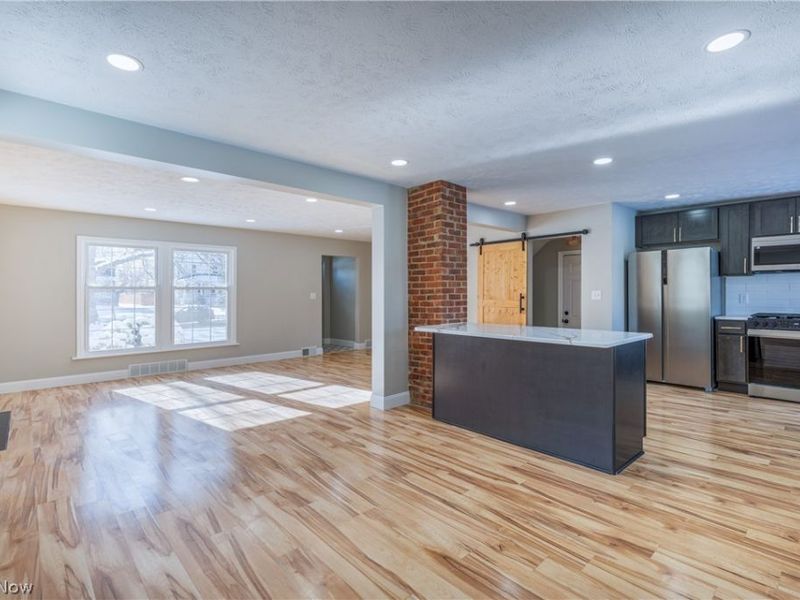 19013 Chagrin Boulevard, Shaker Heights, OH 44122 Photo 10