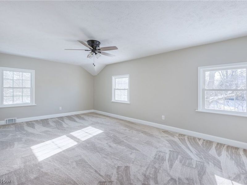 19013 Chagrin Boulevard, Shaker Heights, OH 44122 Photo 18