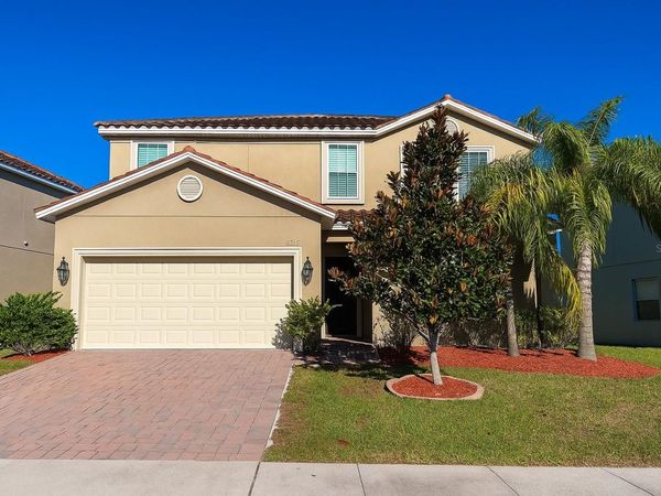 2037 LAKE SIDE AVENUE , DAVENPORT, FL 33837