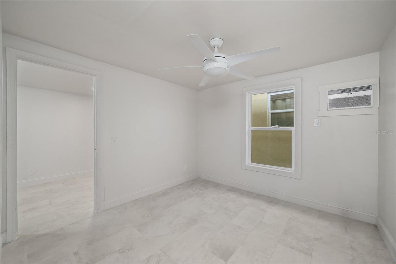 4615 N Hesperides Street, Tampa, FL 33614 Photo