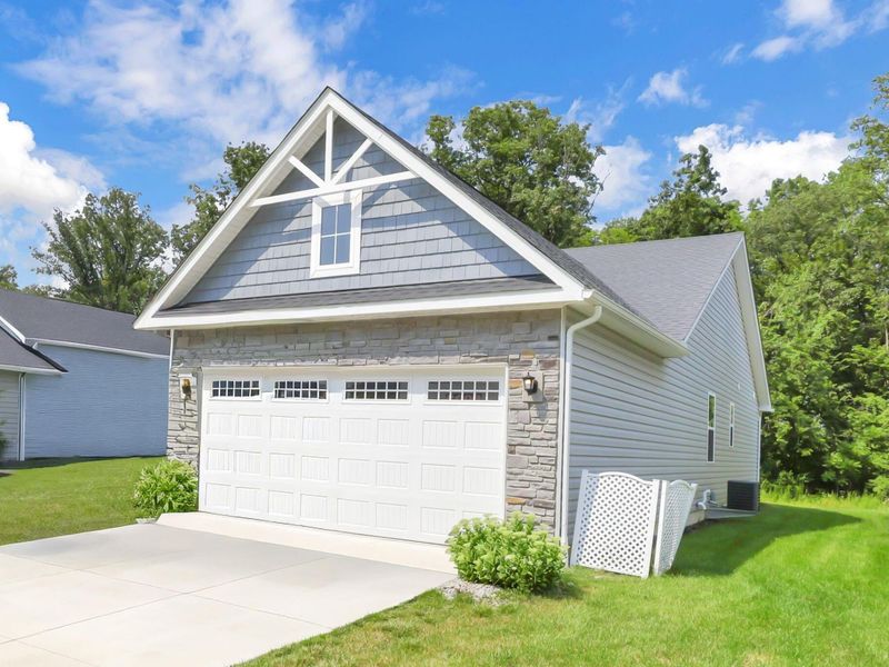 880 Buchloe Drive, Marysville, OH 43040 Photo 5
