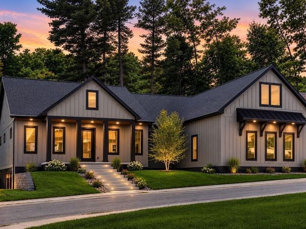 13925 Winding Trail S, Traverse City, MI 49684
