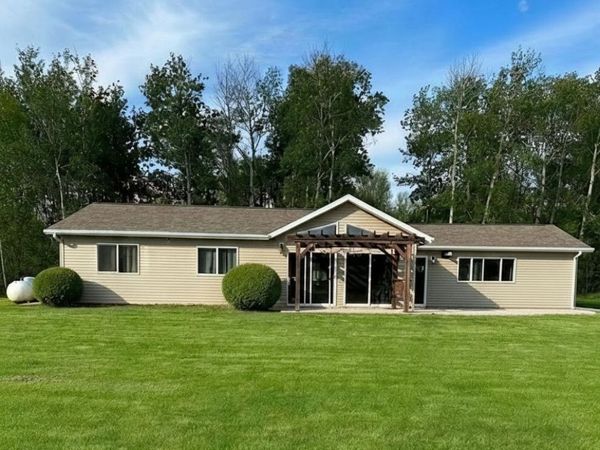 18193 Anderson Trail SE, Erskine, MN 56535