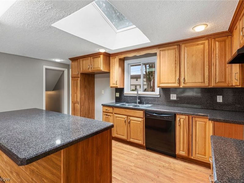 4221 Princess Anne Court , Lorain, OH 44052 Photo 14