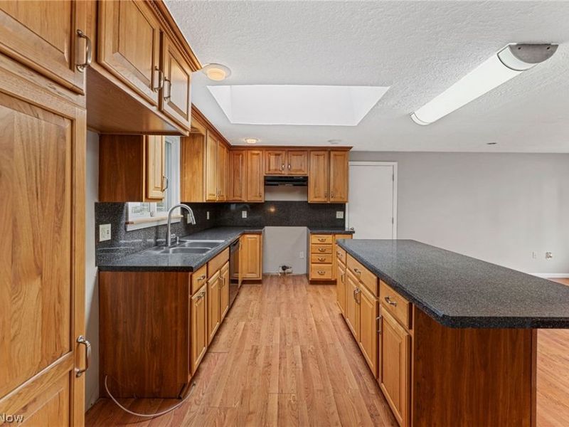 4221 Princess Anne Court , Lorain, OH 44052 Photo 15
