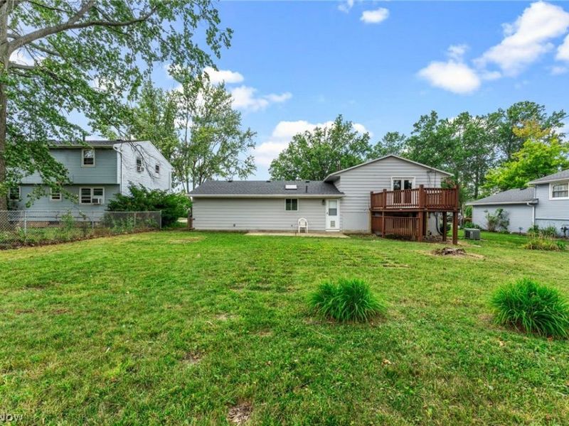 4221 Princess Anne Court , Lorain, OH 44052 Photo 5