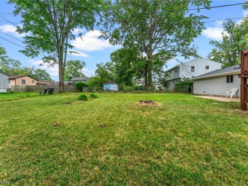 4221 Princess Anne Court , Lorain, OH 44052 Photo 7