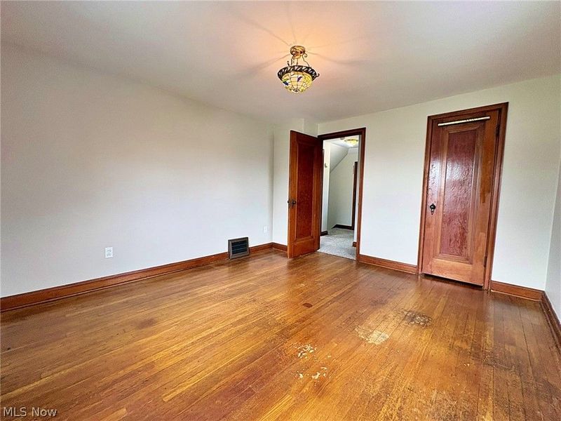 1008 W 29th Street , Lorain, OH 44052 Photo 16