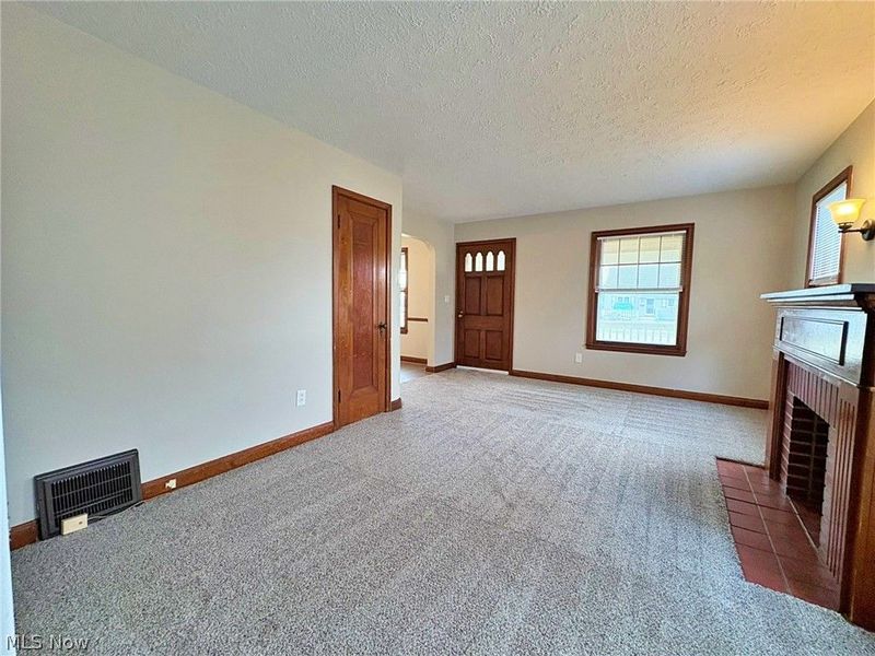 1008 W 29th Street , Lorain, OH 44052 Photo 6