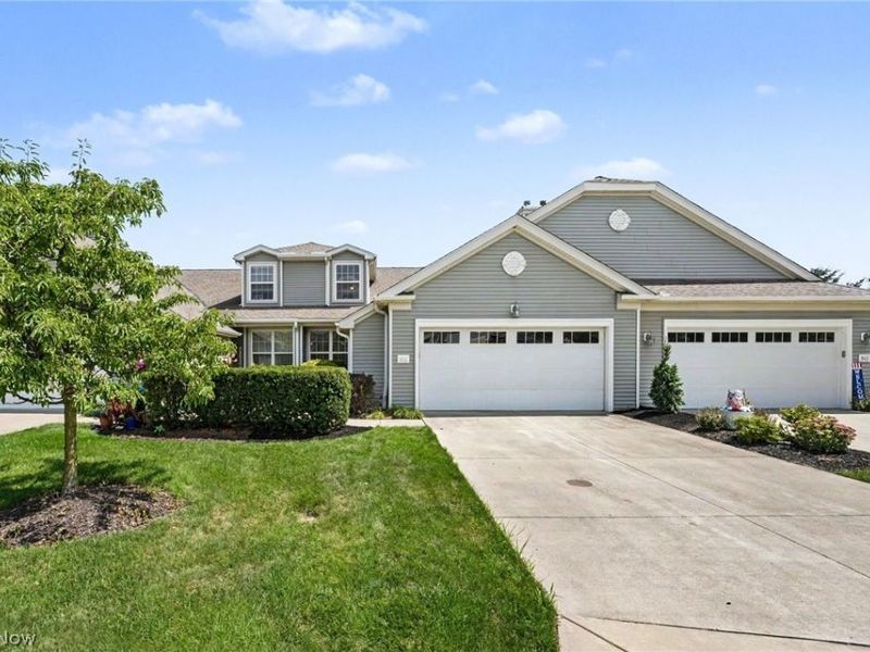 566 Hyannis Port Circle, Avon Lake, OH 44012 Photo 1