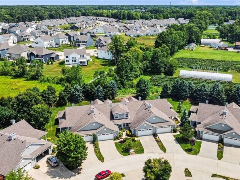 566 Hyannis Port Circle, Avon Lake, OH 44012 Photo 27