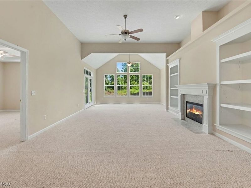 566 Hyannis Port Circle, Avon Lake, OH 44012 Photo 6