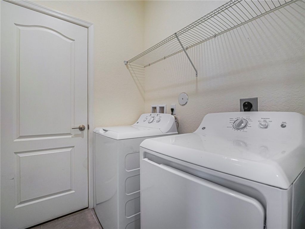 10092 W Villa Circle, Vero Beach, FL 32966 Photo