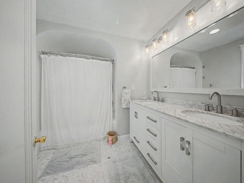 306 Florence Avenue, Southgate, KY 41071 Photo 19