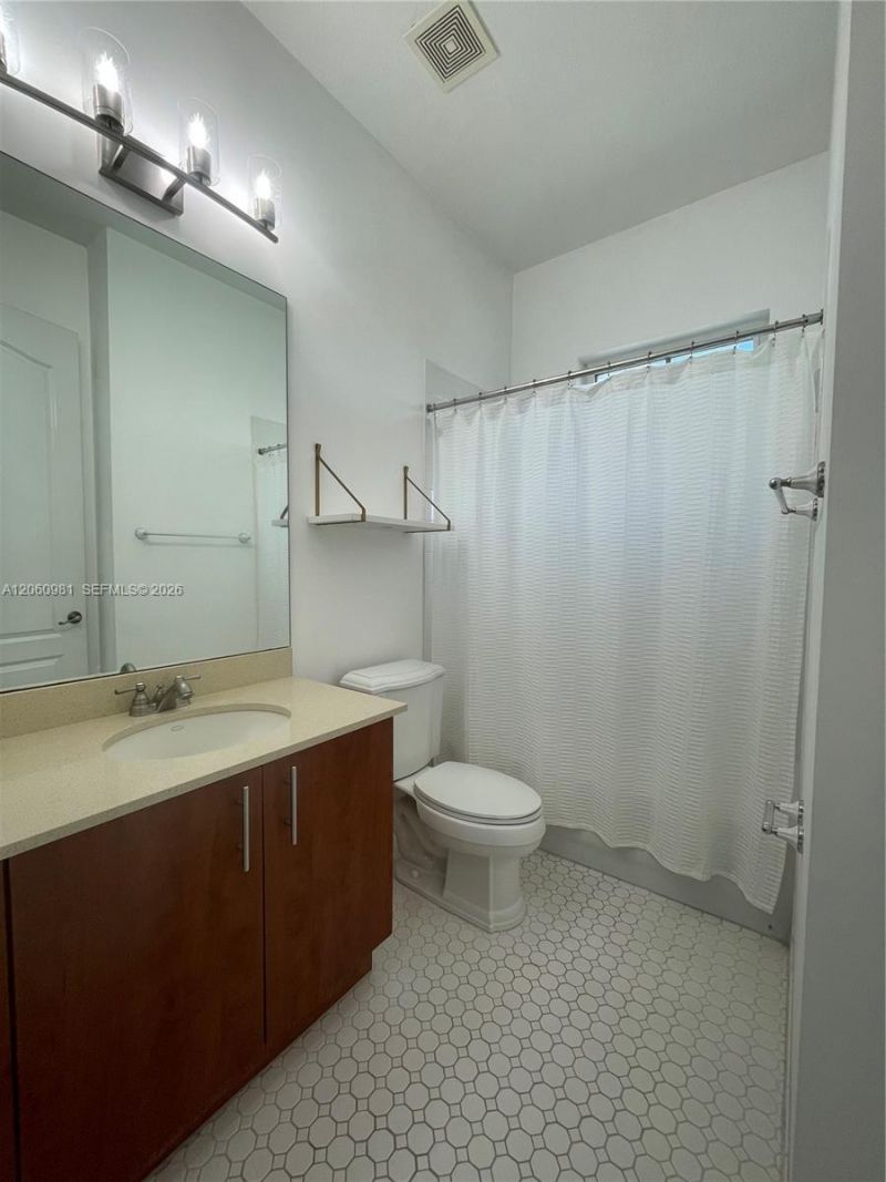 412 SW 13th Ter , Unit 412, Fort Lauderdale, FL 33312 Photo