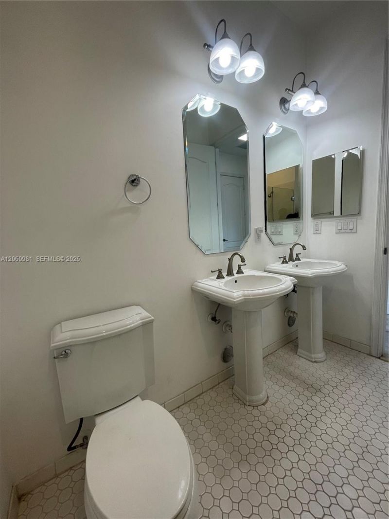 412 SW 13th Ter , Unit 412, Fort Lauderdale, FL 33312 Photo