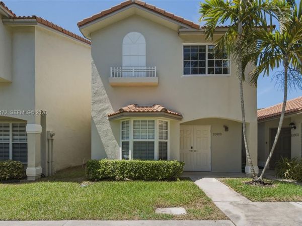 10805 NW 3rd Ct , Pembroke Pines, FL 33026
