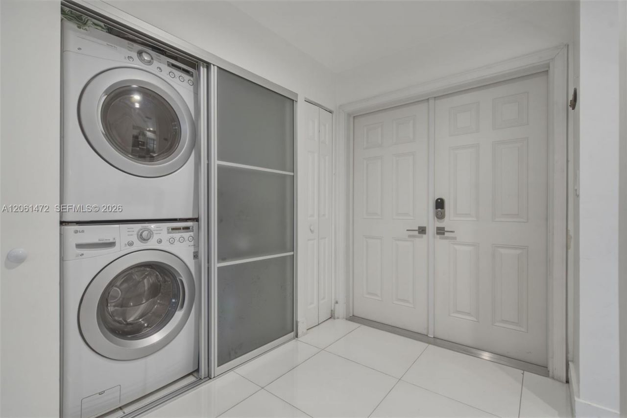 10805 NW 3rd Ct, Pembroke Pines, FL 33026 Photo