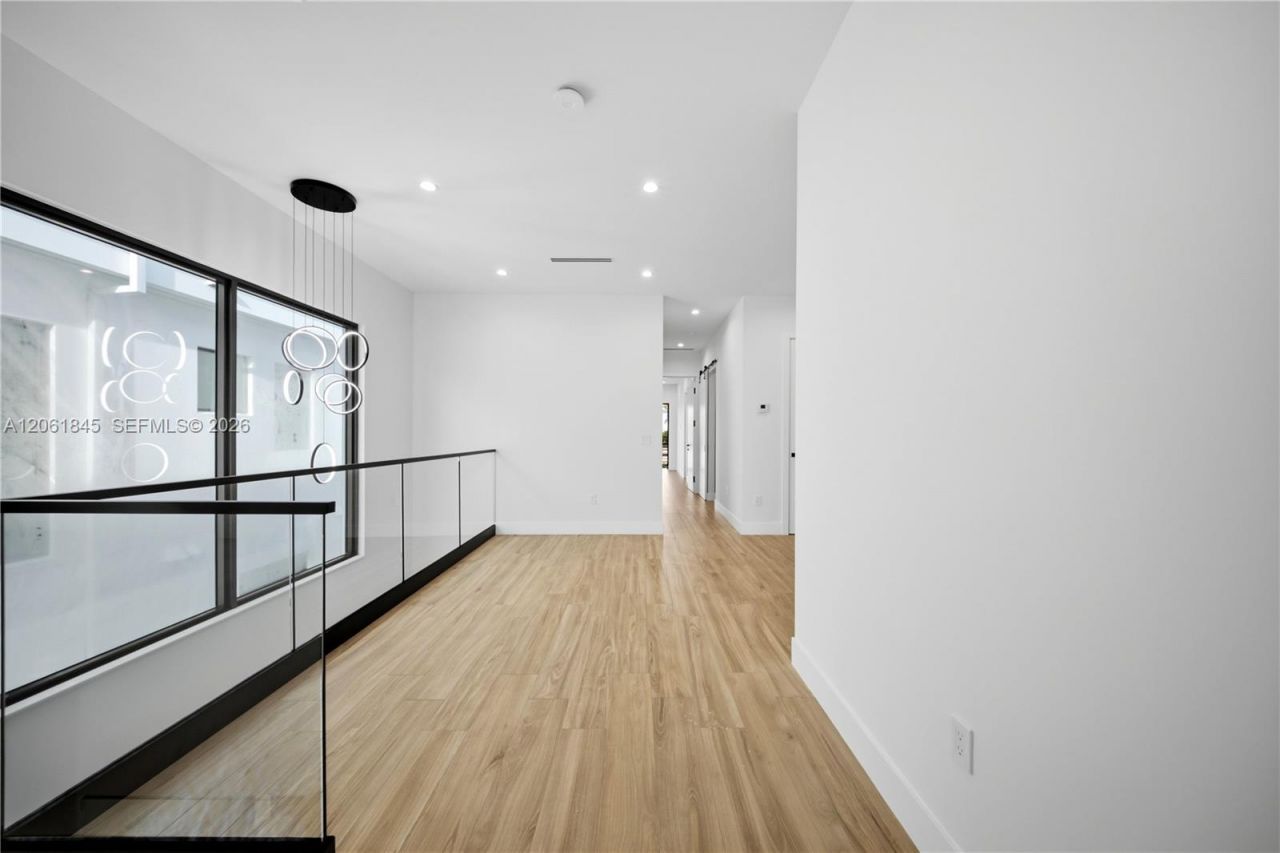 1320 NE 16th Ter, Fort Lauderdale, FL 33304 Photo