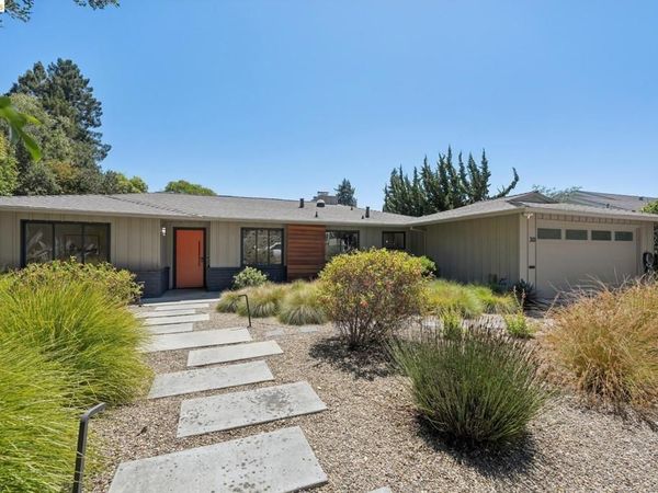 30 Blair Pl, Piedmont, CA 94611
