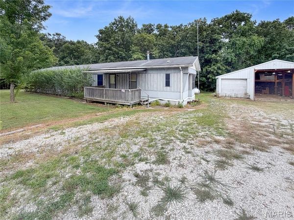 19787 Highway M , Curryville, MO 63339