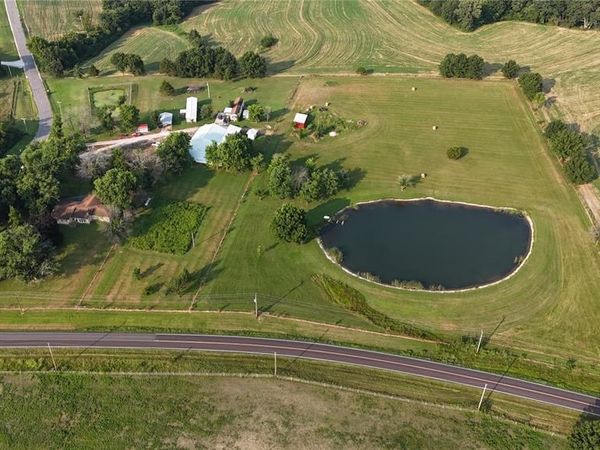 15 Quarry Road, Troy, MO 63379
