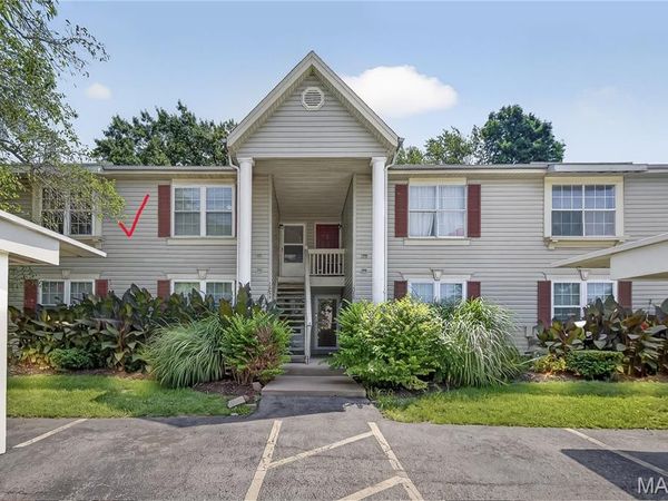 1044 Sugar Creek Court , Unit 5, St Peters, MO 63376
