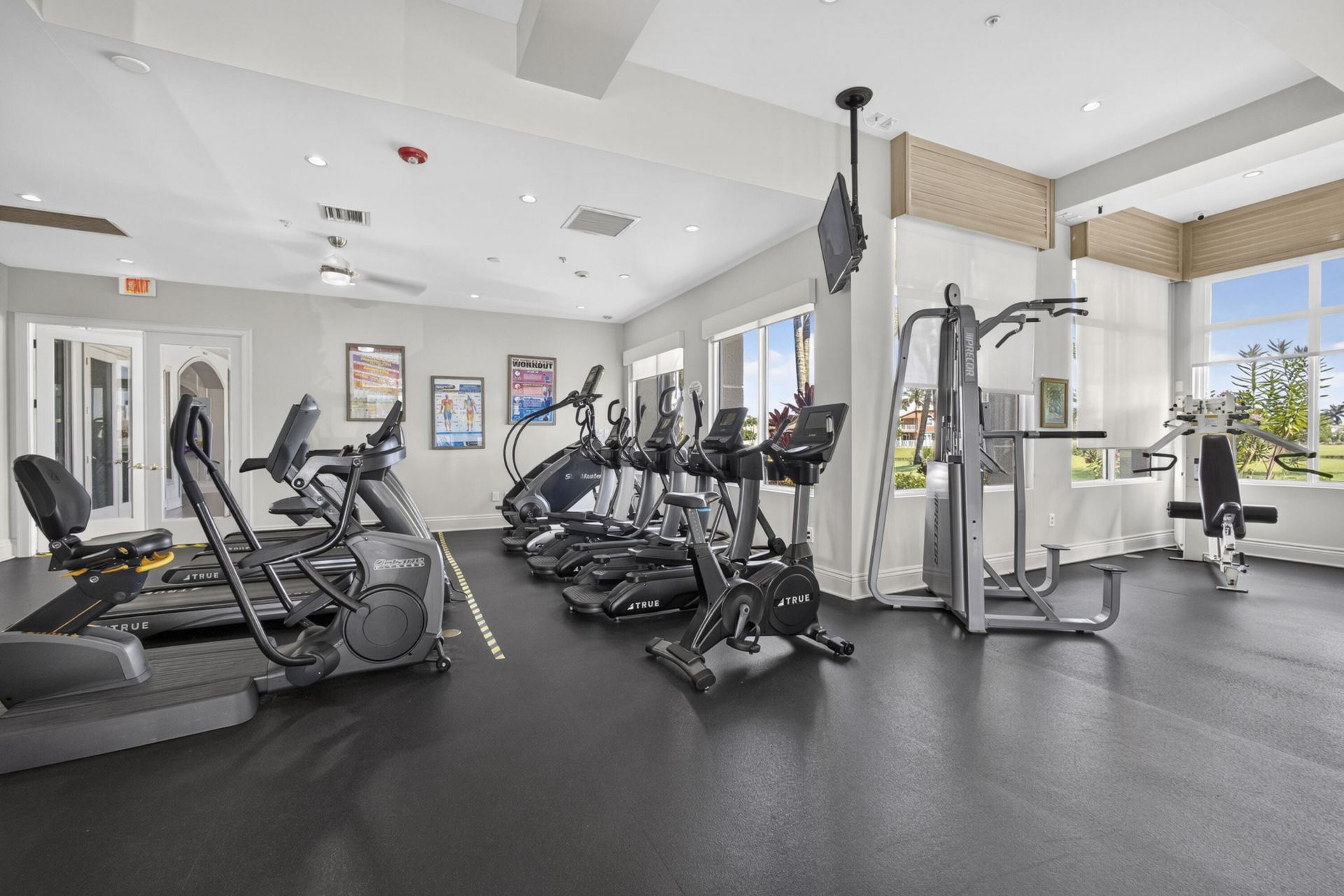 2279 Ridgewood Circle, Royal Palm Beach, FL 33411 Photo