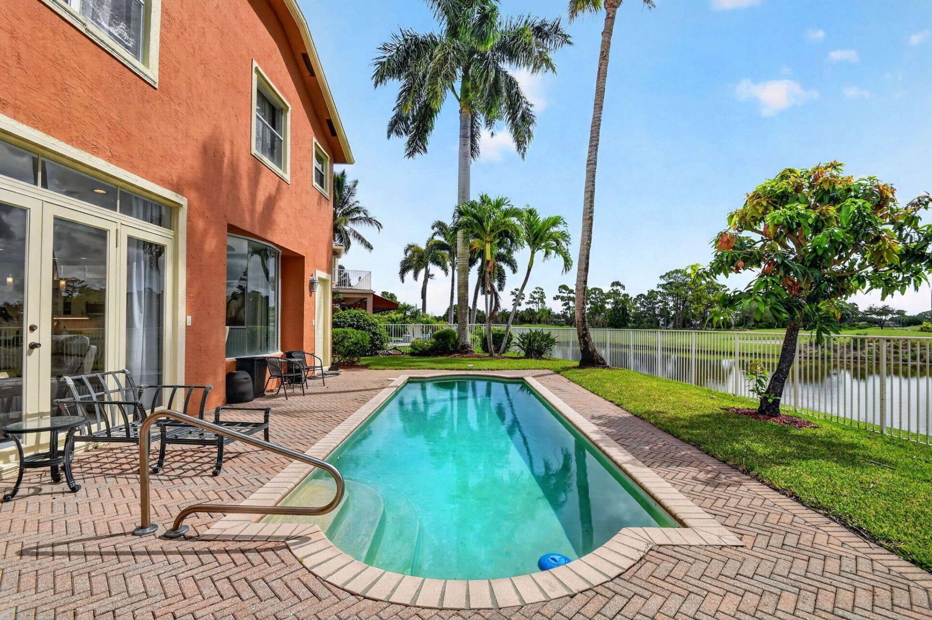 2279 Ridgewood Circle, Royal Palm Beach, FL 33411 Photo