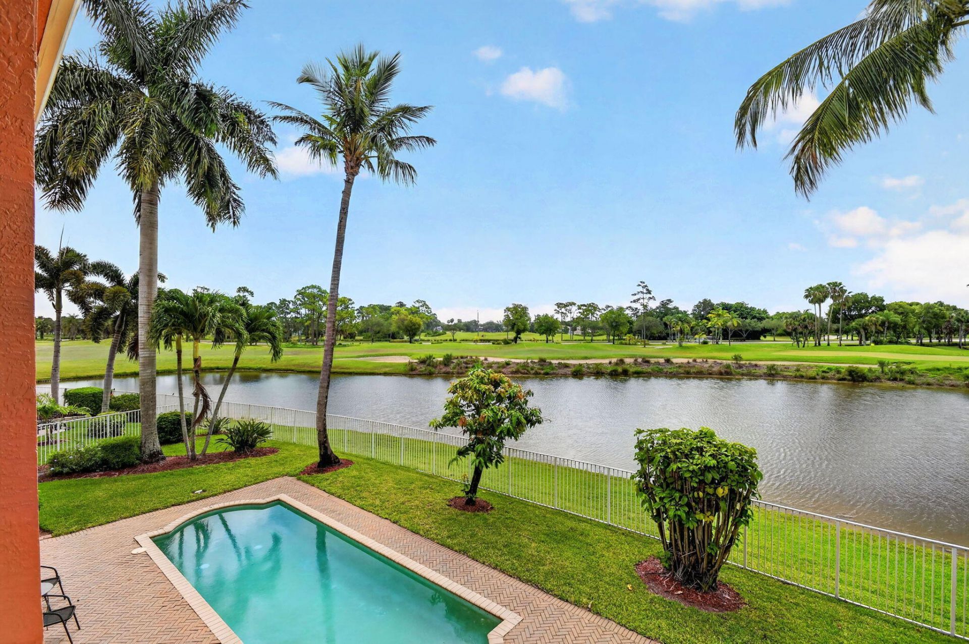 2279 Ridgewood Circle, Royal Palm Beach, FL 33411 Photo