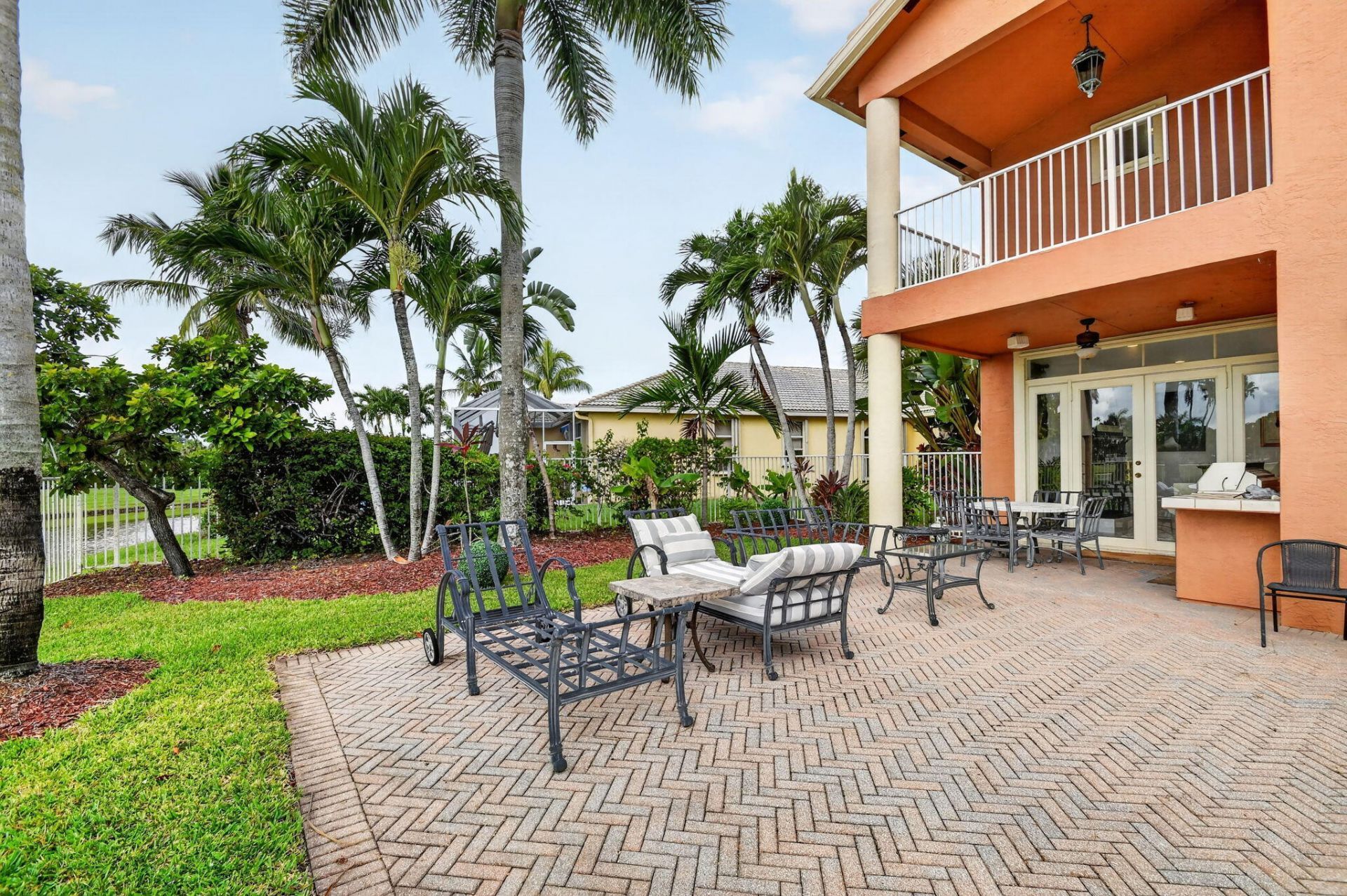 2279 Ridgewood Circle, Royal Palm Beach, FL 33411 Photo