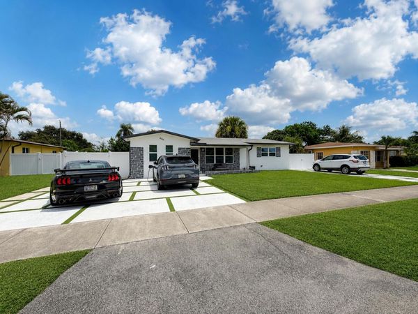 4241 SW 21ST Street, Fort Lauderdale, FL 33317