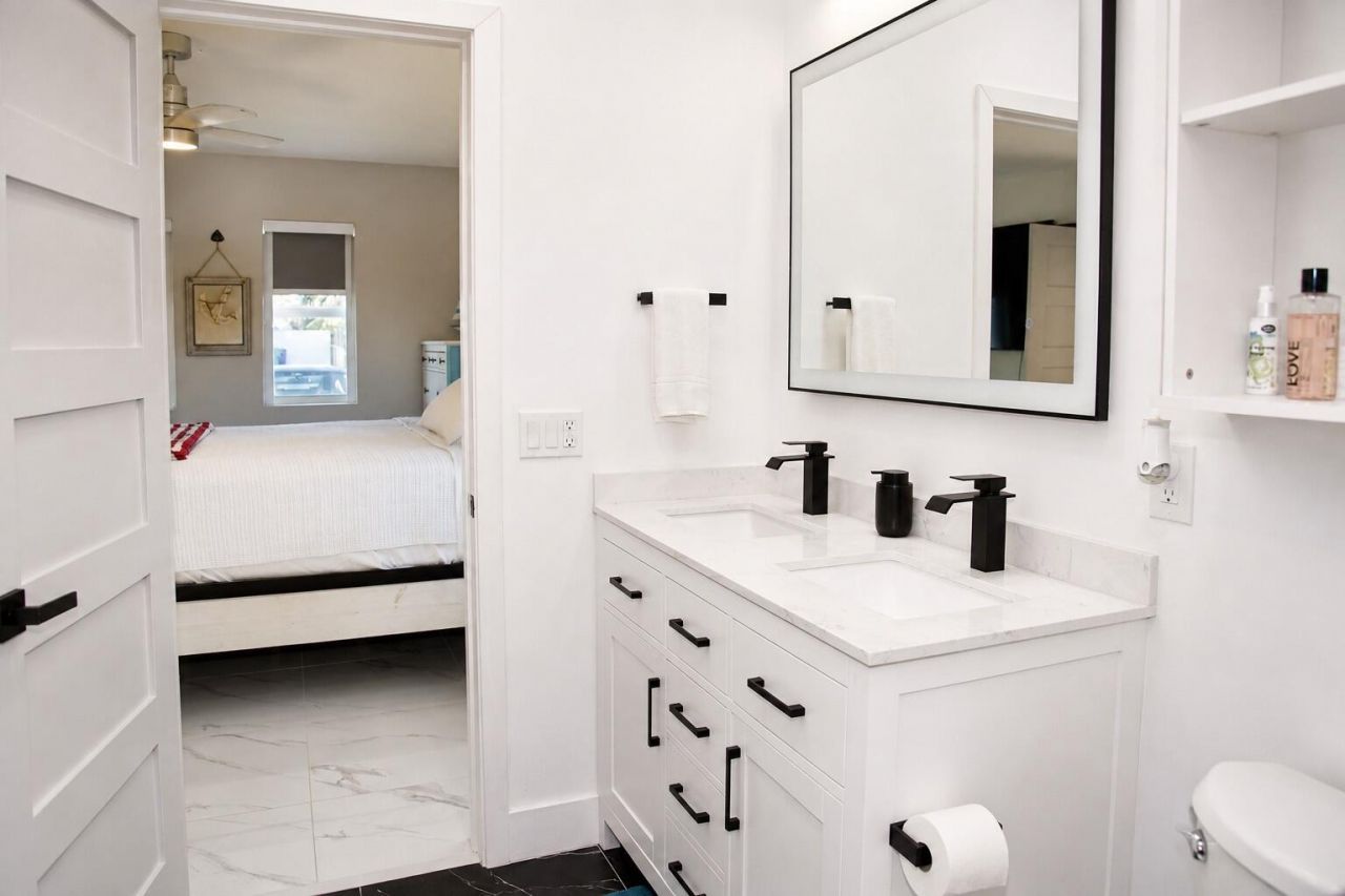 4241 SW 21st Street, Fort Lauderdale, FL 33317 Photo
