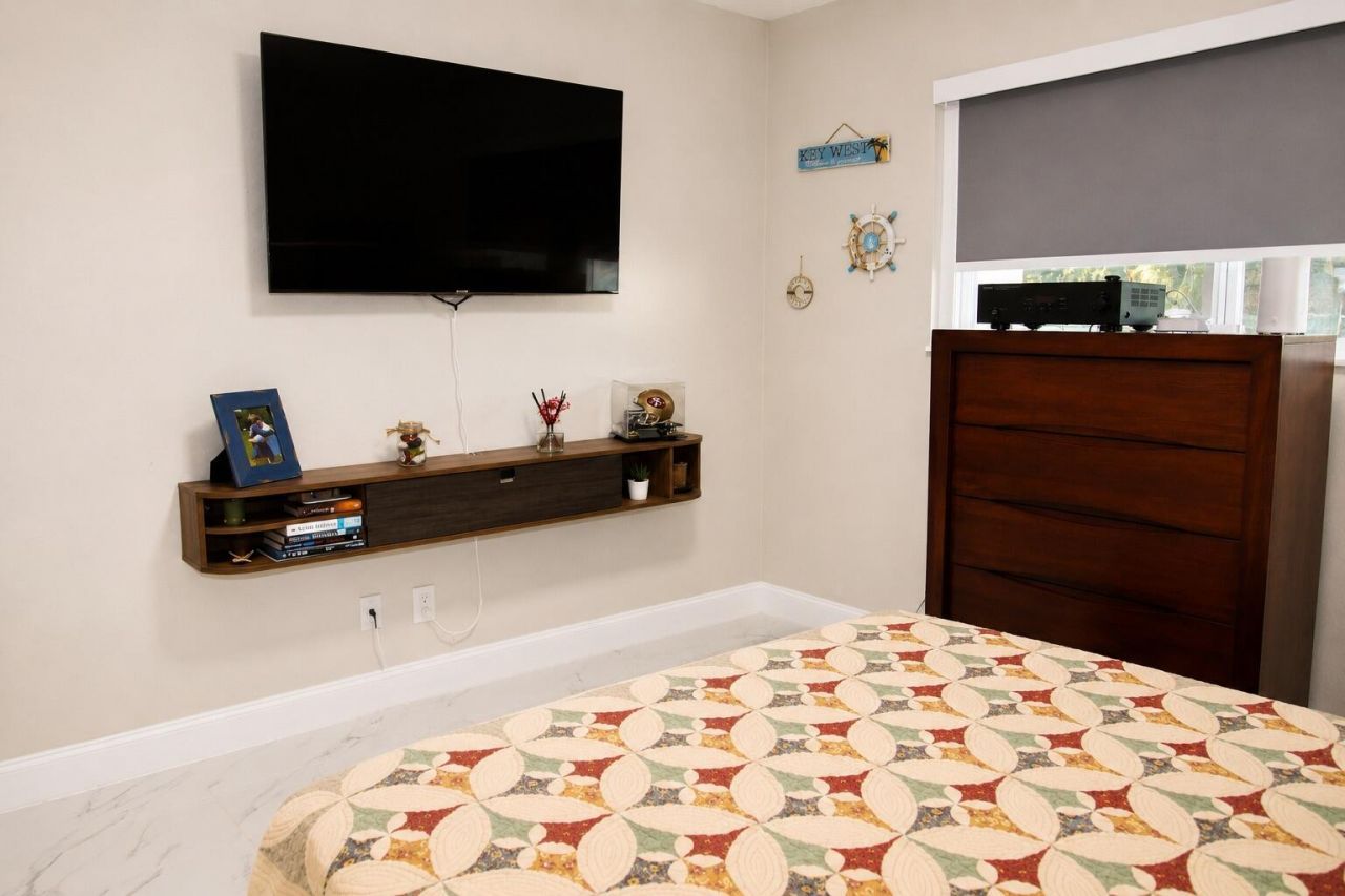 4241 SW 21st Street, Fort Lauderdale, FL 33317 Photo