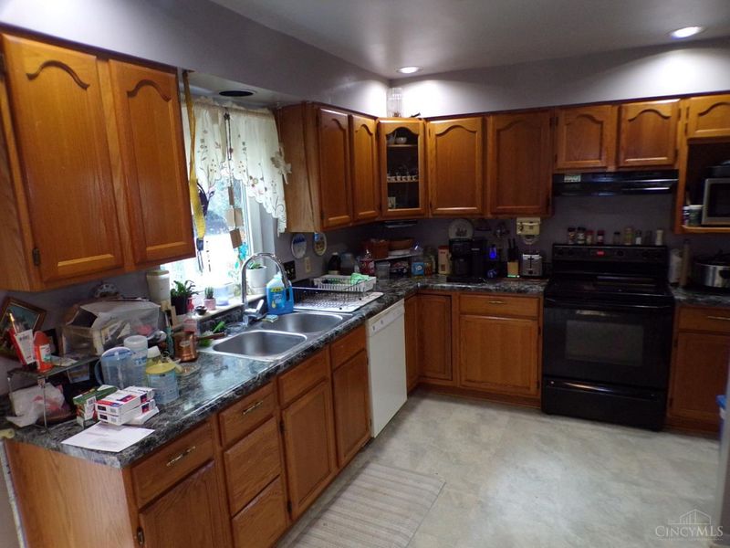 4674 McGreevy Drive, Fairfield, OH 45014 Photo 4
